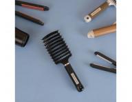 Szczotka do rozczesywania i suszenia w�os�w z w�osiem dzika i nylonowym Sister Young Zoco Hair Brush - czarna
