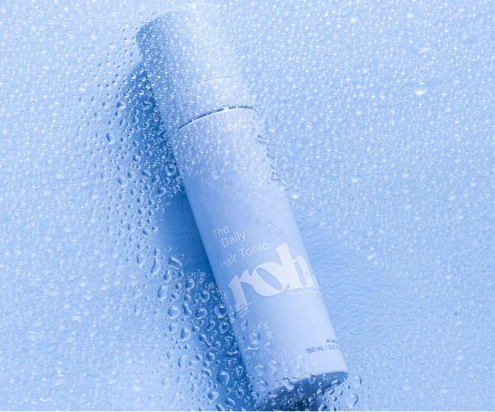 Tonik rewitalizuj�cy bez sp�ukiwania nawil�aj�cy w�osy i sk�r� g�owy ROH The Daily Hair Tonic - 150 ml
