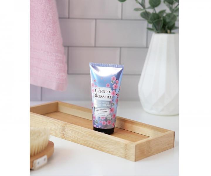 Odywczy krem do rk Subrina Professional Cherry Blossom Hand Cream - 50 ml - edycja limitowana