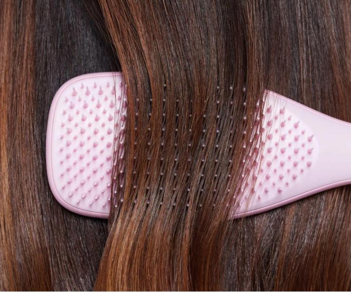Szczotka do rozczesywania w�os�w Tangle Teezer The Ultimate Detangler Dusky Sunset - fioletowa pudrowa