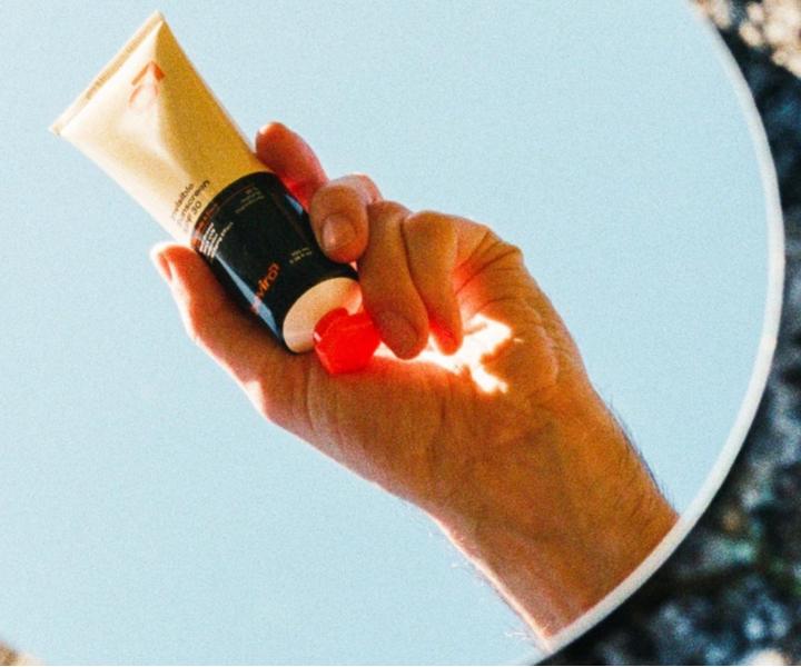 Krem przeciws�oneczny do cia�a i twarzy dla m�czyzn Beviro Invisible Sunscreen SPF 30 - 100 ml