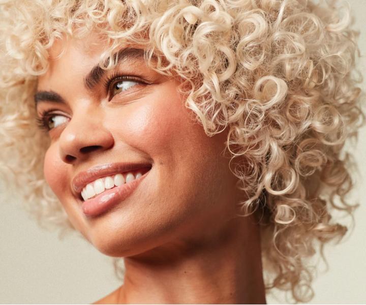 Odywka nawilajco-regenerujca do wosw blond Paul Mitchell Blonde Forever Blonde Conditioner - 300 ml