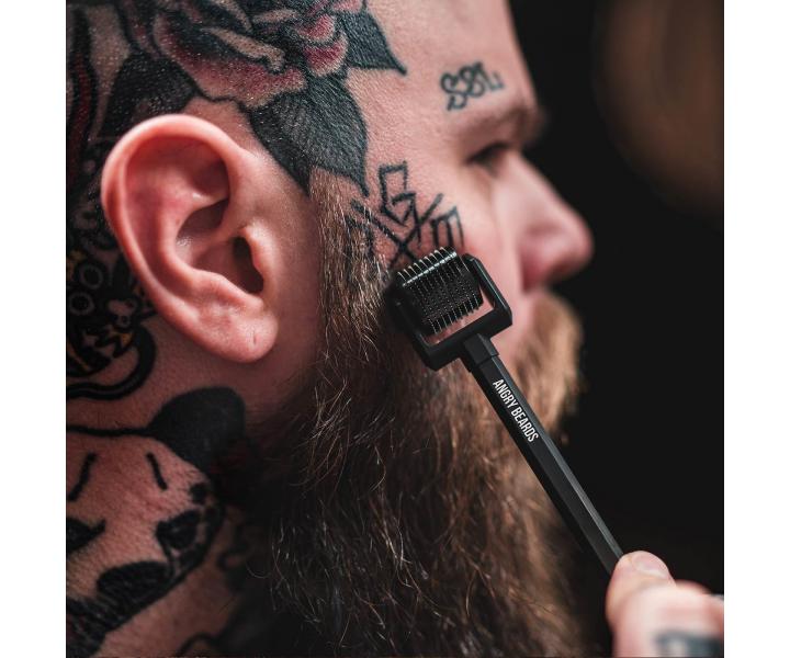 Zestaw upominkowy dla m�czyzn Angry Beards - serum + roller + spray czyszcz�cy