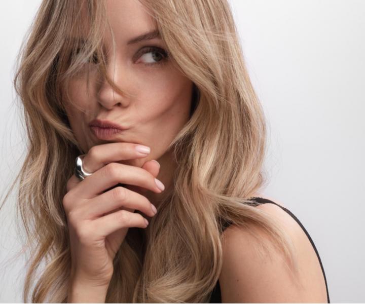 Szampon neutralizuj�cy do w�os�w blond i z pasemkami Wella Professional Ultimate Color Blonde Onyx Shampoo - 1000 ml