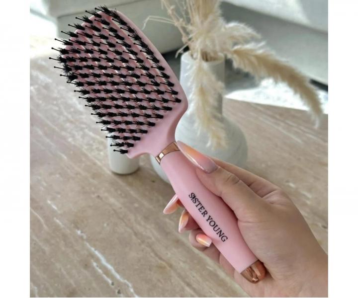 Szczotka do rozczesywania i suszenia w�os�w z w�osiem dzika i nylonowym Sister Young Ovia Hair Brush - jasnor�owa