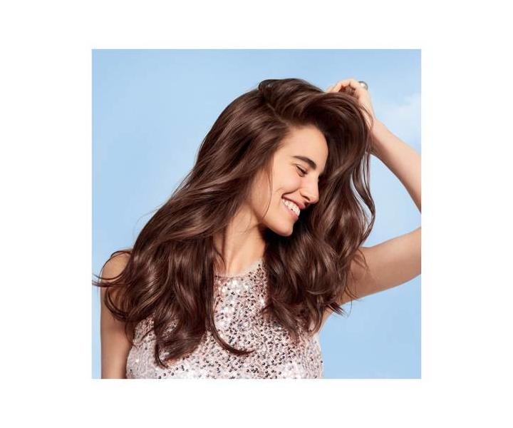 Suchy szampon o zapachu wody kokosowej Garnier Fructis Invisible Trocken Shampoo - 100 ml