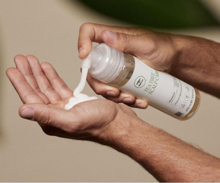 Seria nadajca wosom objto i tekstur Paul Mitchell Tea Tree Scalp Care