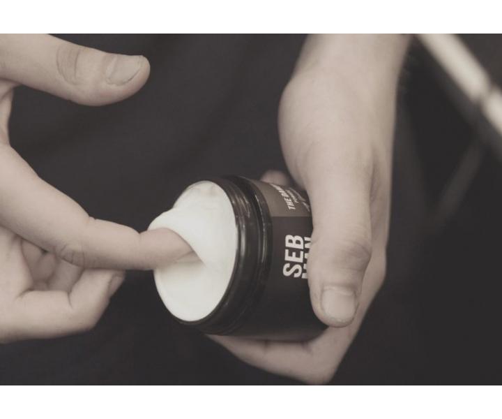 Pomada do w�os�w lekko utrwalaj�ca Sebastian Professional Seb Man The Dandy Pomade - 75 ml