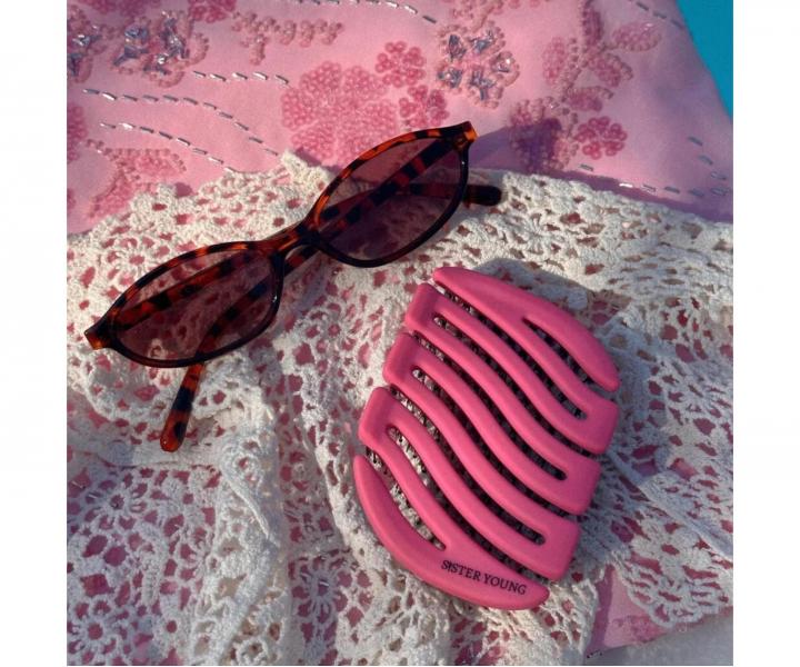 Szczotka do w�os�w z w�osiem dzika i nylonowym Sister Young Mila Pocket Hair Brush - ciemnor�owa