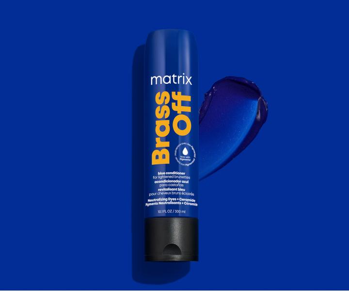 Seria neutralizujca miedziane i pomaraczowe odcienie Matrix Brass Off