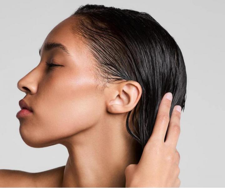 Szampon oczyszczajcy do wraliwej skry gowy Paul Mitchell Clear Sensitive Essential Shampoo - 300 ml