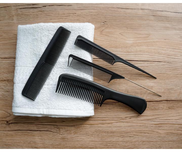 Grzebie� do w�os�w z uchwytem Detail - Hair style Handle Comb - 21,5 cm - czarny