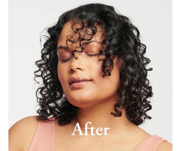 Maska o�ywiaj�ca kolor w�os�w Maria Nila Colour Refresh Black - czarna - 100 ml