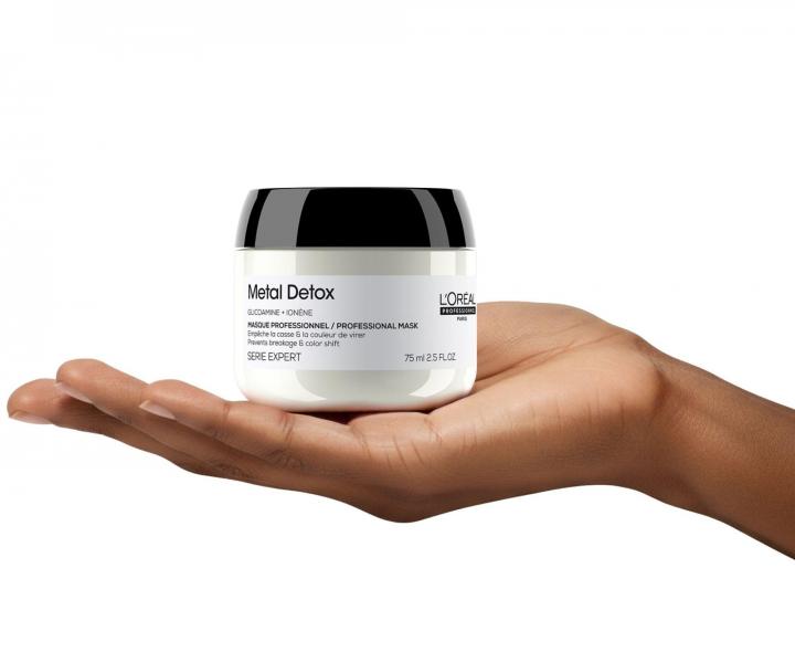 Maska do w�os�w farbowanych i zniszczonych Lor�al Professionnel Serie Expert Metal Detox - 75 ml