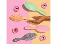 Szczotka do rozczesywania wosw z dodatkiem oleju z pestek arbuza Wet Brush Go Green Treatment & Shine Brush - rowa
